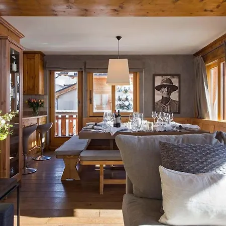 Villa Refined With Scenic Views *