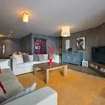 Refined With Scenic Views * فيربير