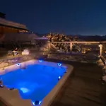 فيلة Refined With Scenic Views فيربير